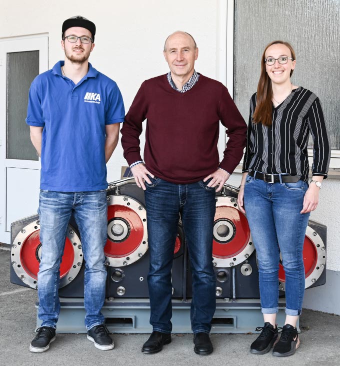 Ein Bild mit Mitarbeitern der KA Antriebstechnik
